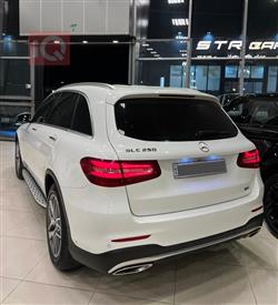 مێرسێدس بێنز GLC